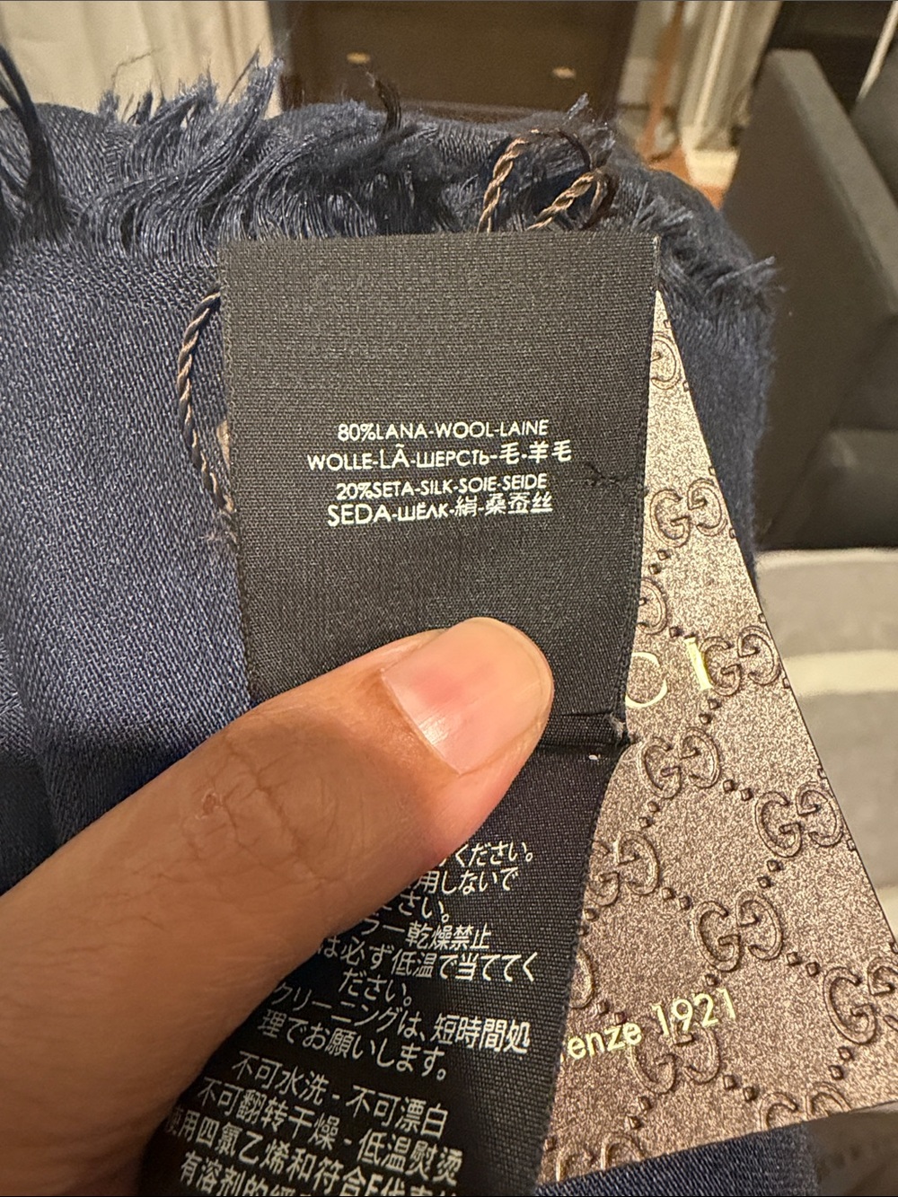 Gucci large square scarf - Picture 5 of 5